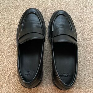 Women’s A&F Black slip on loafers. Worn once. Size 7.
